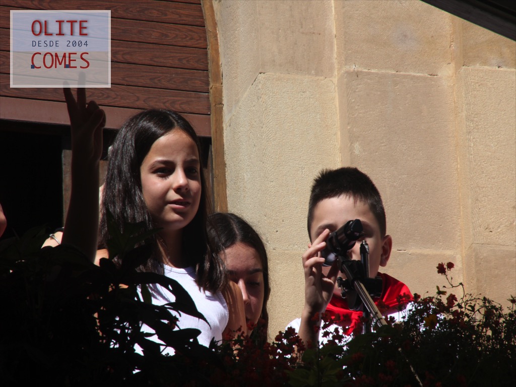 Daniel Salinas ha lanzado el cohete que ha dado comienzo a las Fiestas