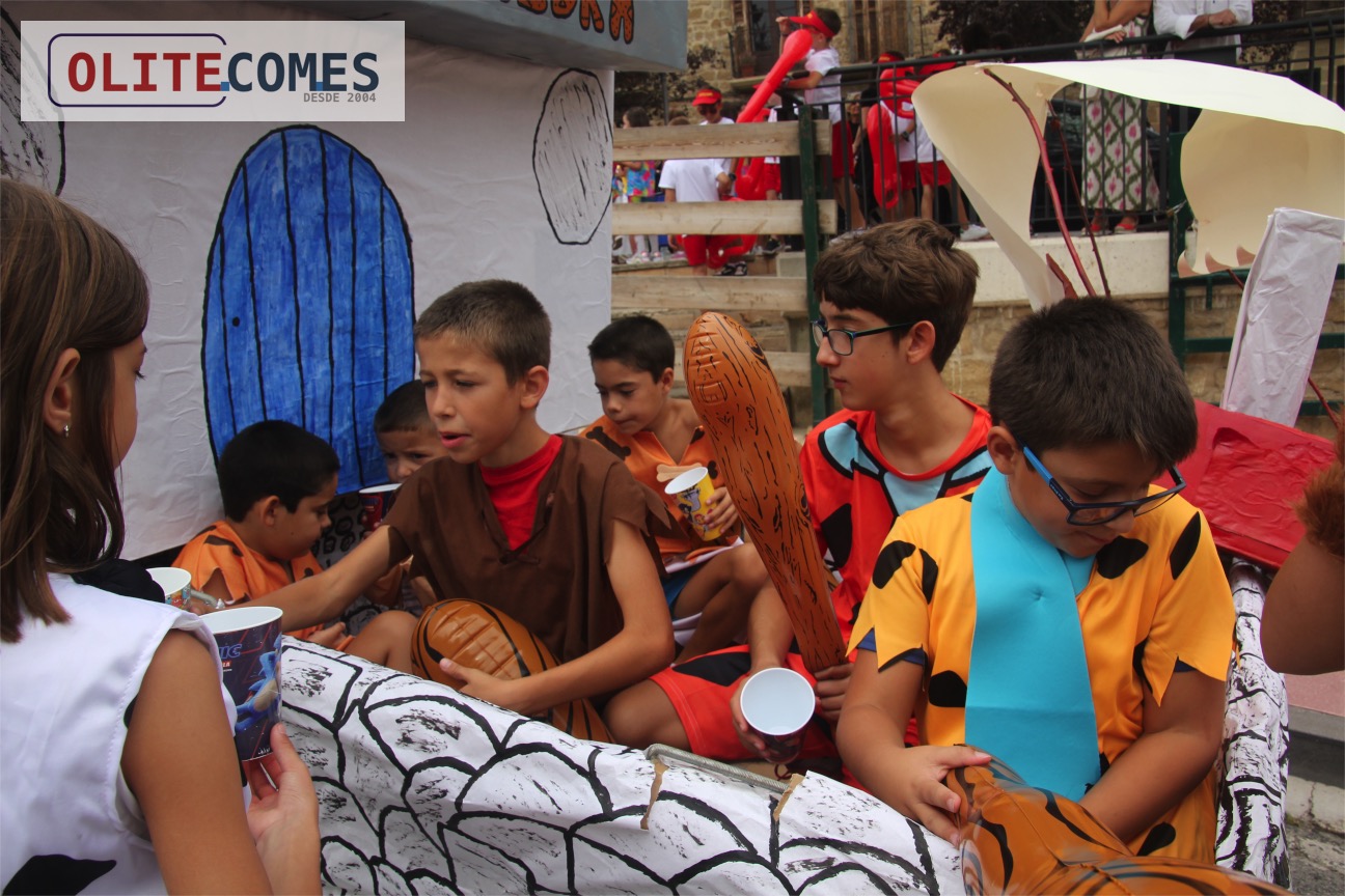 Olite celebra el d�a grande de las Fiestas del Ni�o