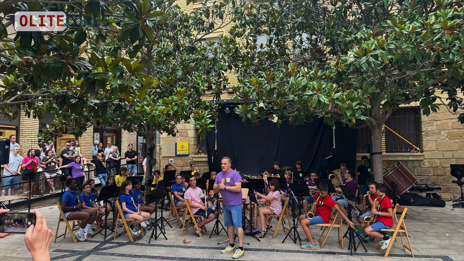 La lluvia impidi� el �ltimo concierto del D�a Europeo de la M�sica en Olite