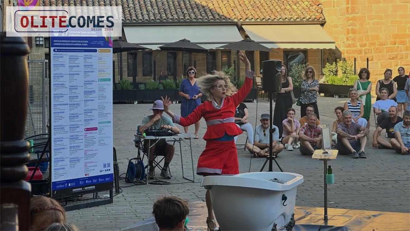 El Festival de Teatro de Olite arranca con una gran acogida