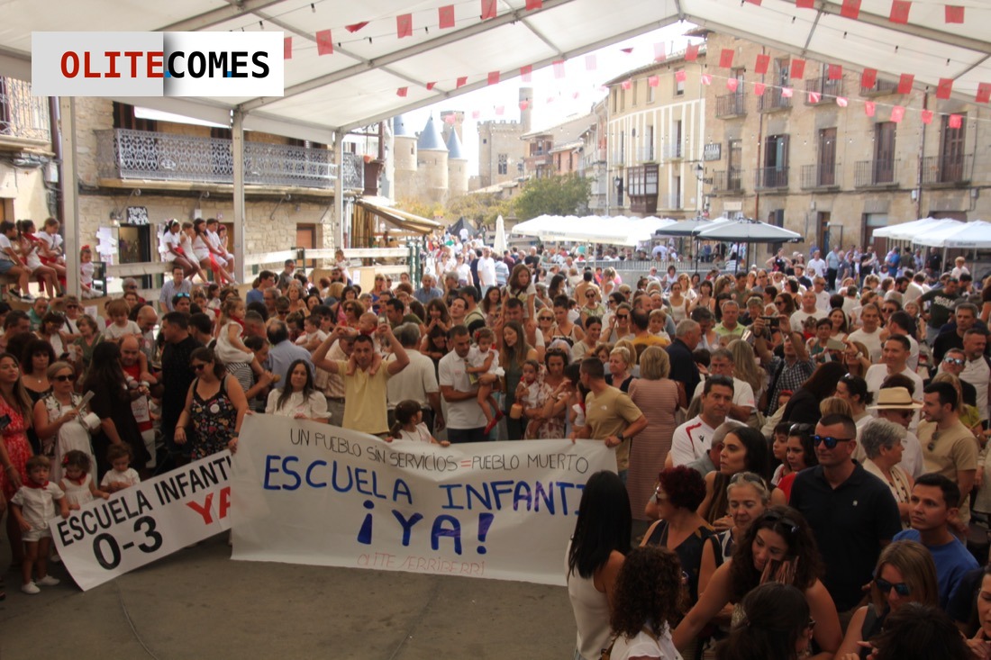 Olite reclama una escuela de 0 a 3 a�os minutos antes del lanzamiento del cohete