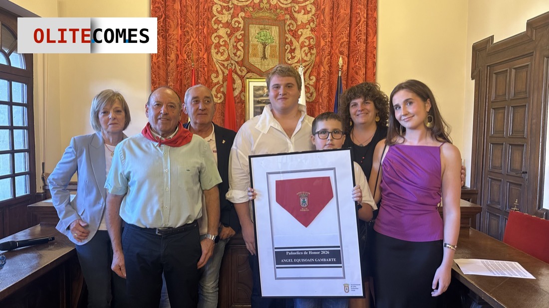 Olite entrega los Pa�uelos de Honor de las Fiestas Patronales 2026 y premia los carteles ganadores
